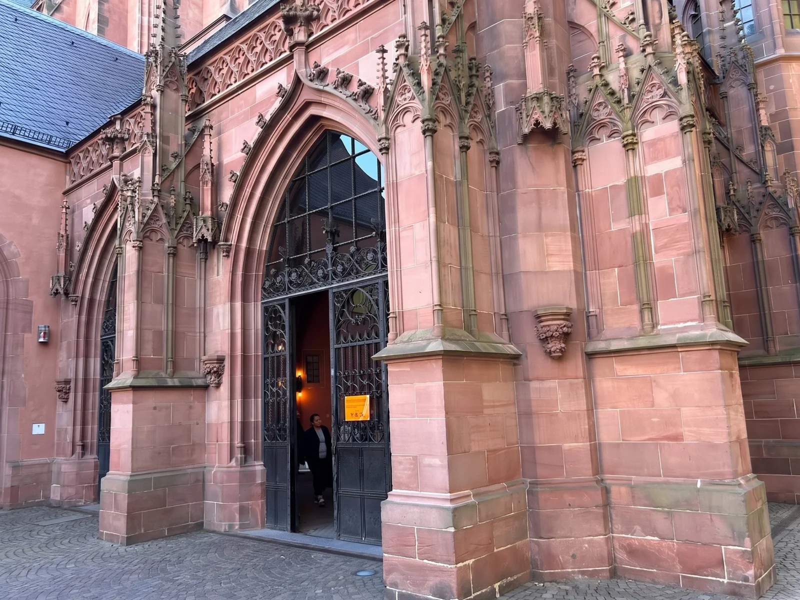 Red sandstone arches and entrance of Frankfurt Kaiserdom