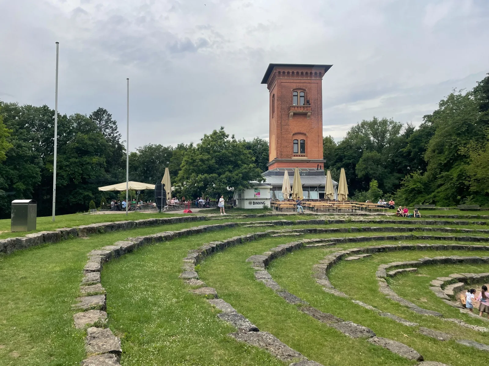 Brick tower and terraced open-air venue on Neroberg